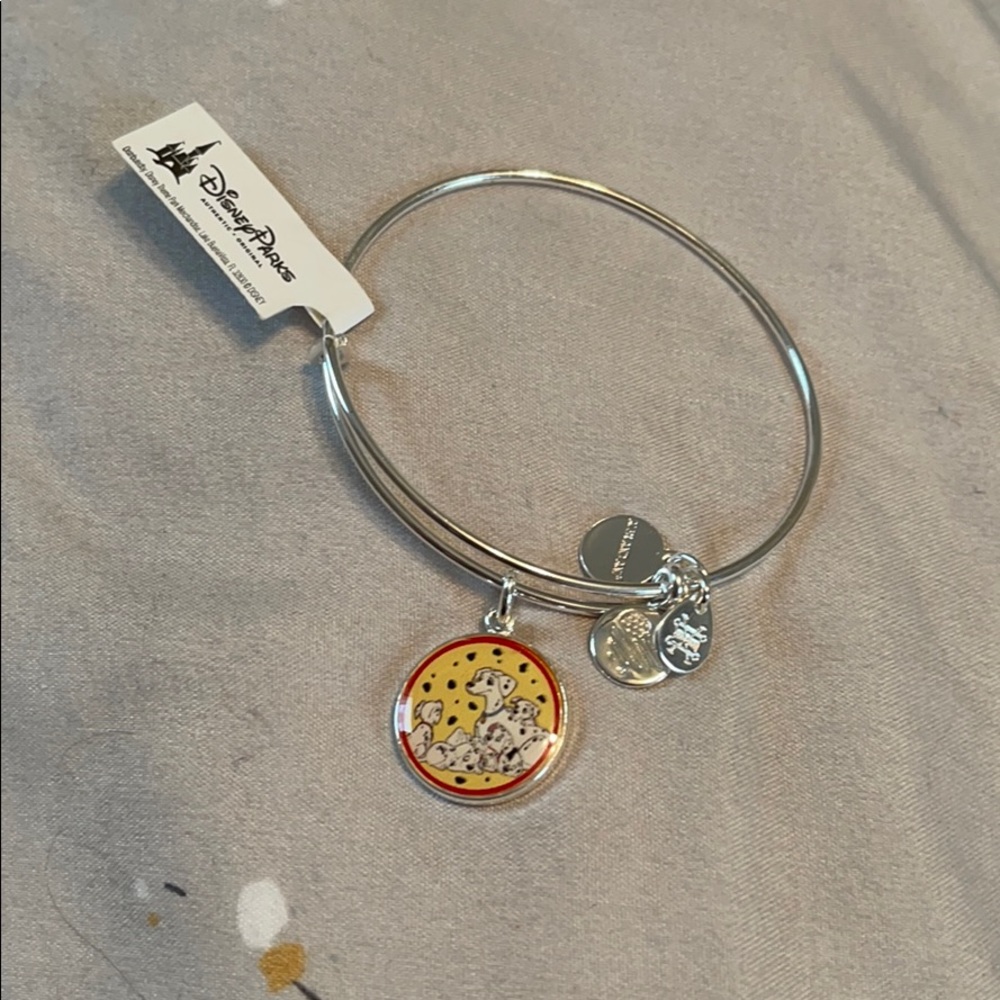 LIMITED EDITION 101 Dalmatian Alex & Ani